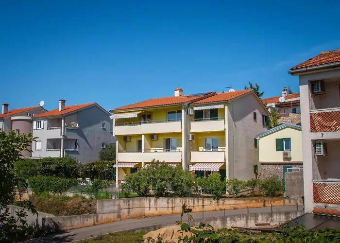 Appartement Studio Balorda-4 By Interhome